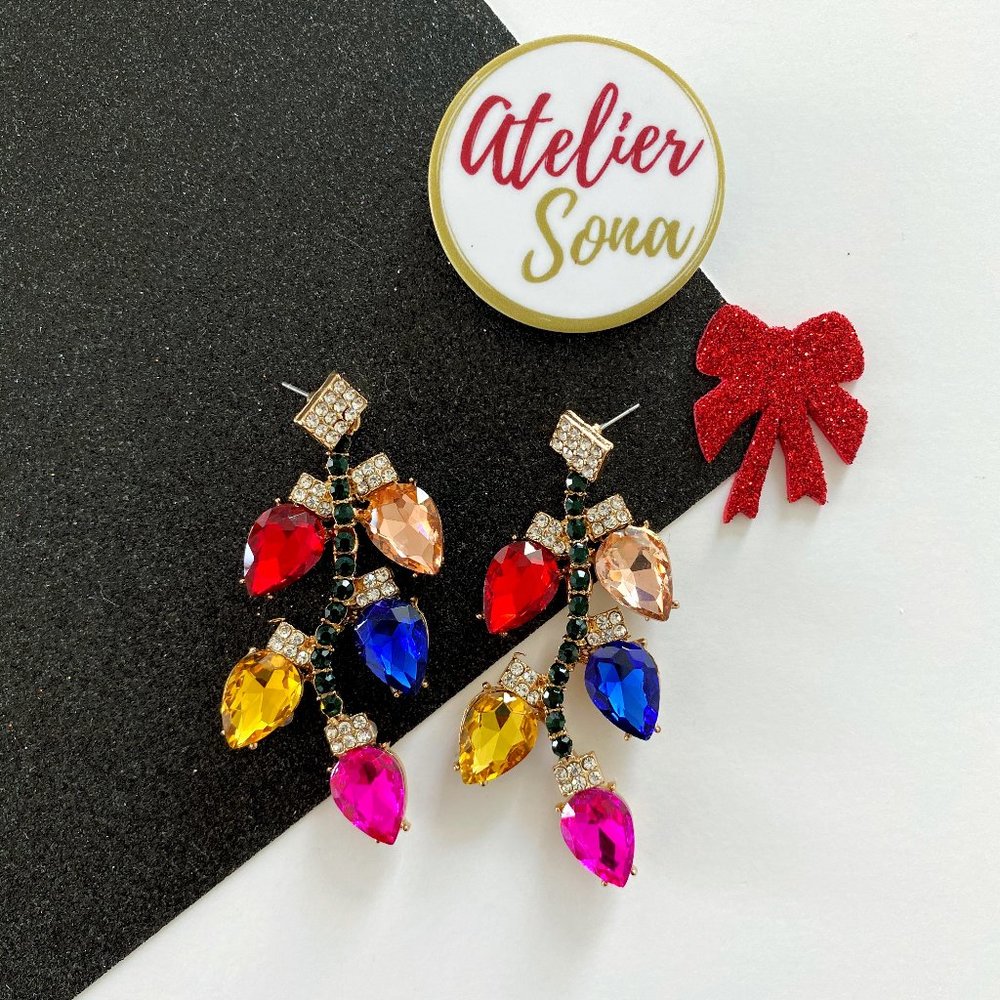 Christmas Light Bulb Earrings - Picture 1 of 2